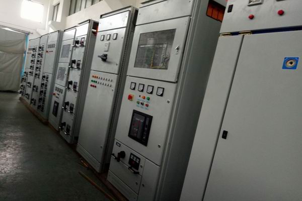 佛冈配电柜-3683厂家配电柜的基本作用有哪